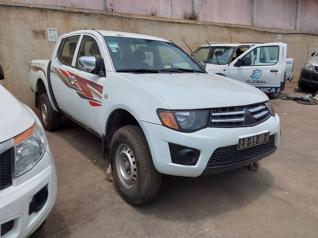 Mitsubishi L200 | LD-99-88-GK